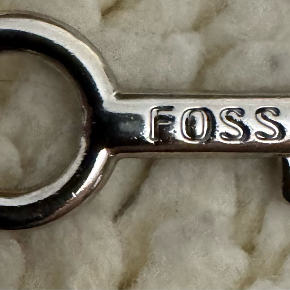 Fossil Shiny Silver Key Pendant